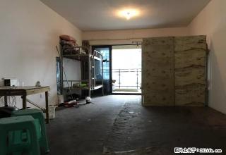 （价格适合）奥克斯广场 简装套三 可租包租 孵化园就在负一楼 - 成都28生活网 cd.28life.net