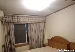 (单间出租)西城家园 临财大 二环路快速公交旁 可月付 主卧带卫生间空调 - 成都28生活网 cd.28life.net